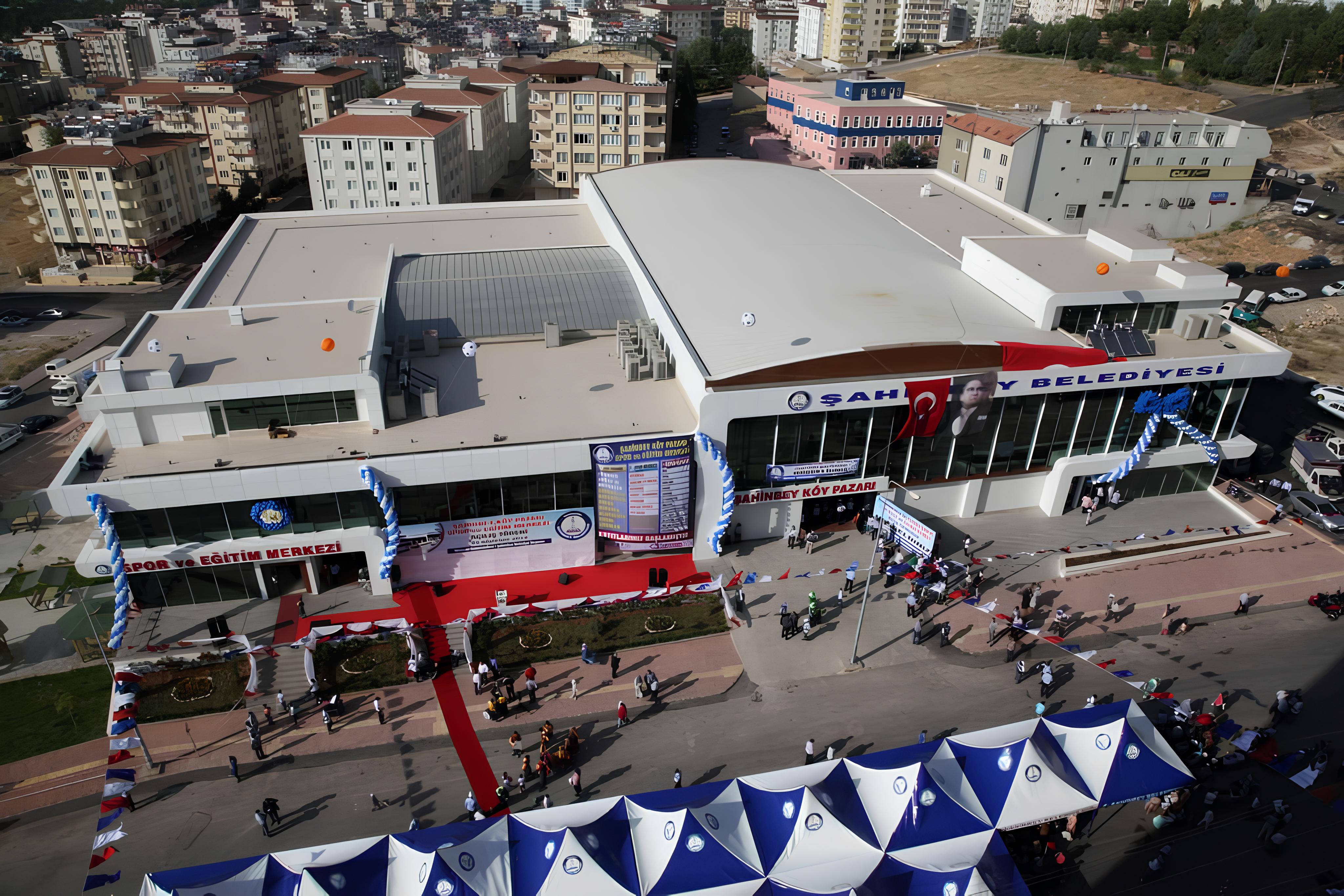 Şahinbey Spor Salonu